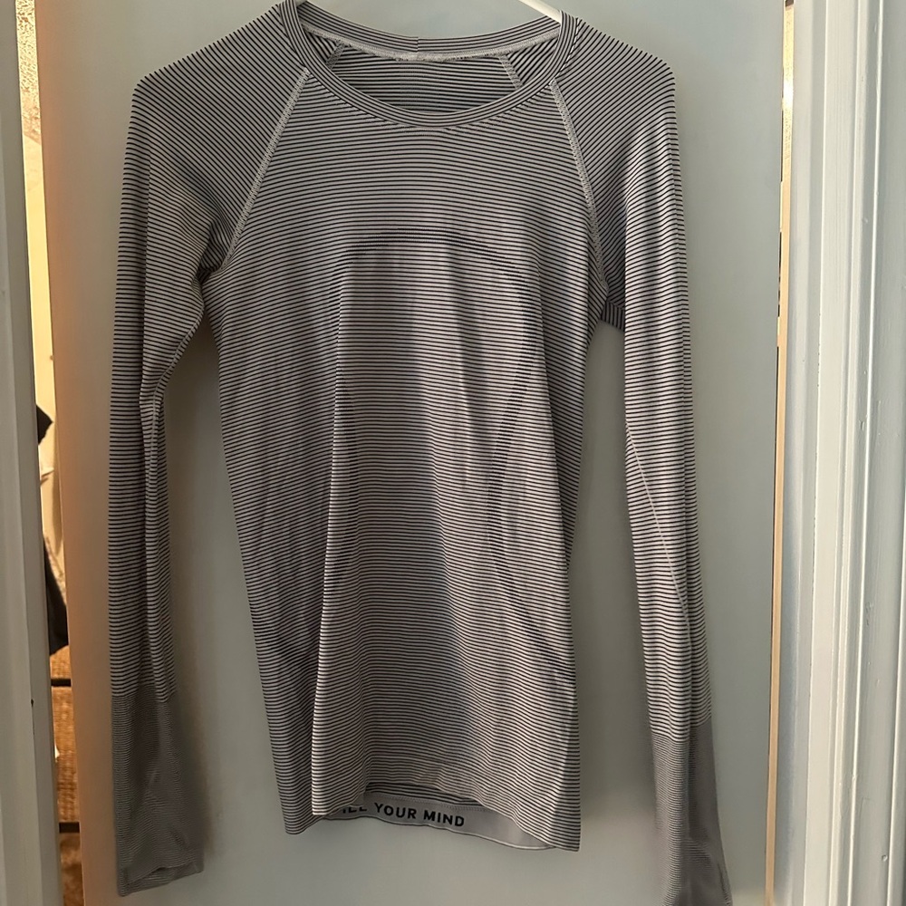 Lululemon swiftly tech